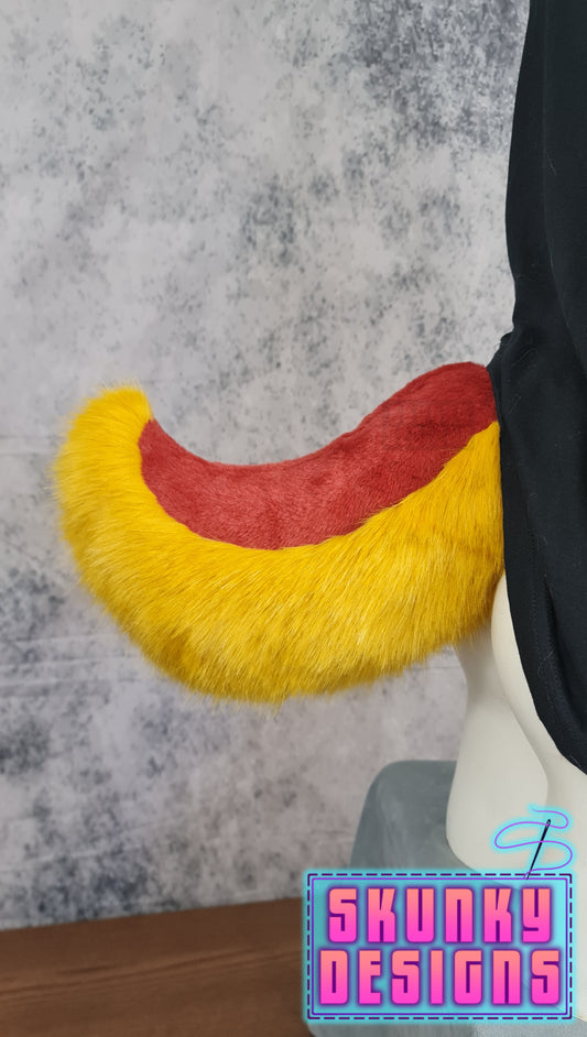 Small nub tail - deep red and golden yellow