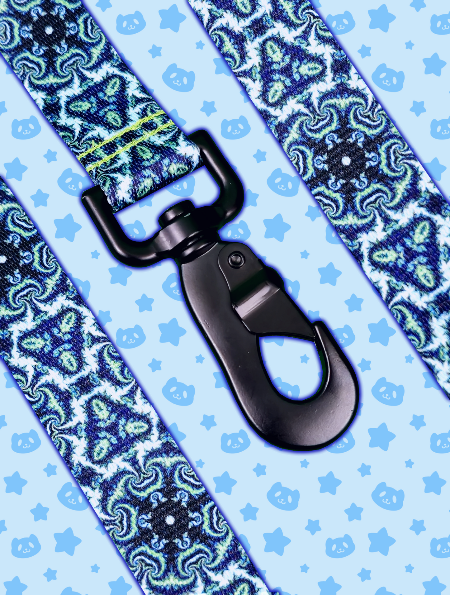 Leash - Spectre with Black Metal Hardware